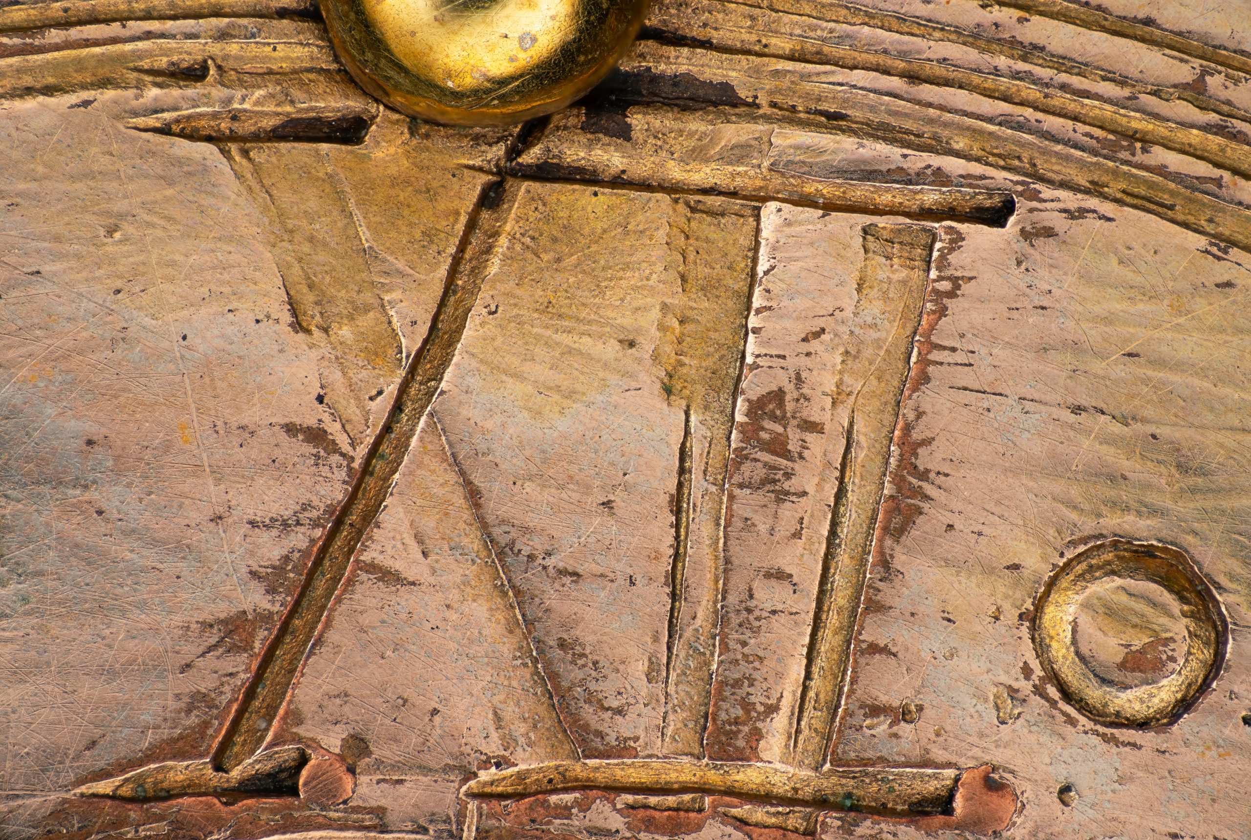 The 1505 Watch - Micro Photography Symbolism_Dial_Engraving_Latin_Arabic