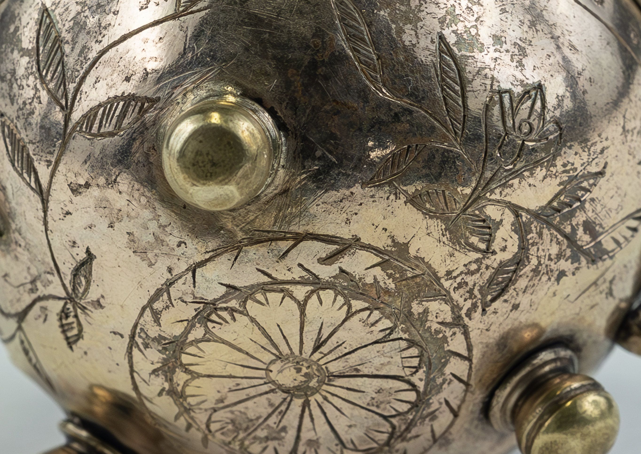The 1505 Watch - Bottom Side Pomander